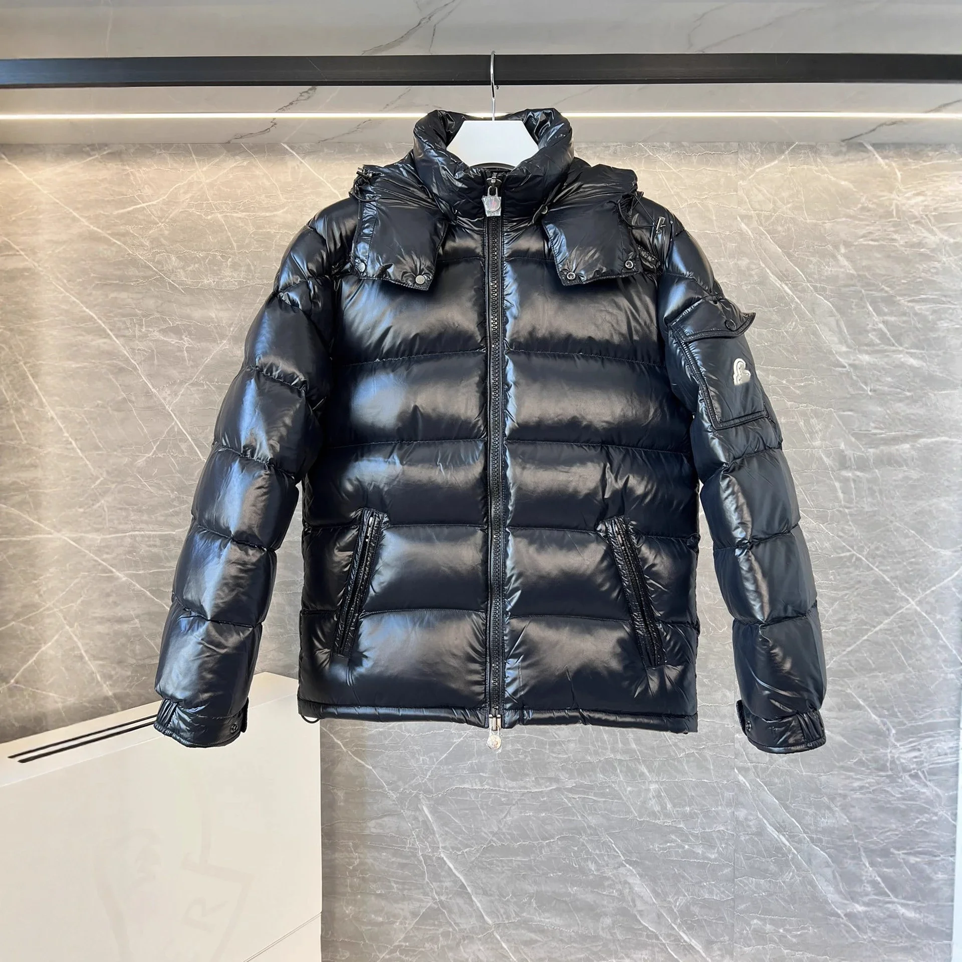Meng's Maya Men's Short Down Jacket