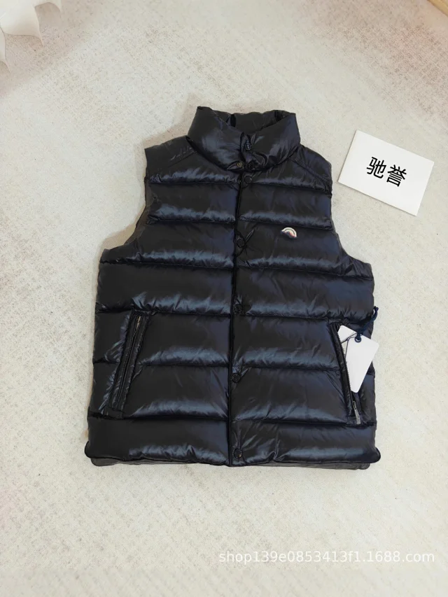 MengJia 25sTib Solid New Down Vest Detail