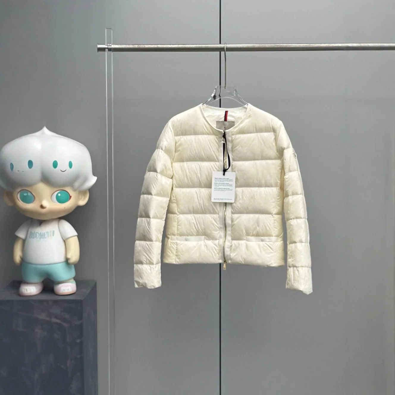 Mengjia Laurine Women's Short Down Jacket