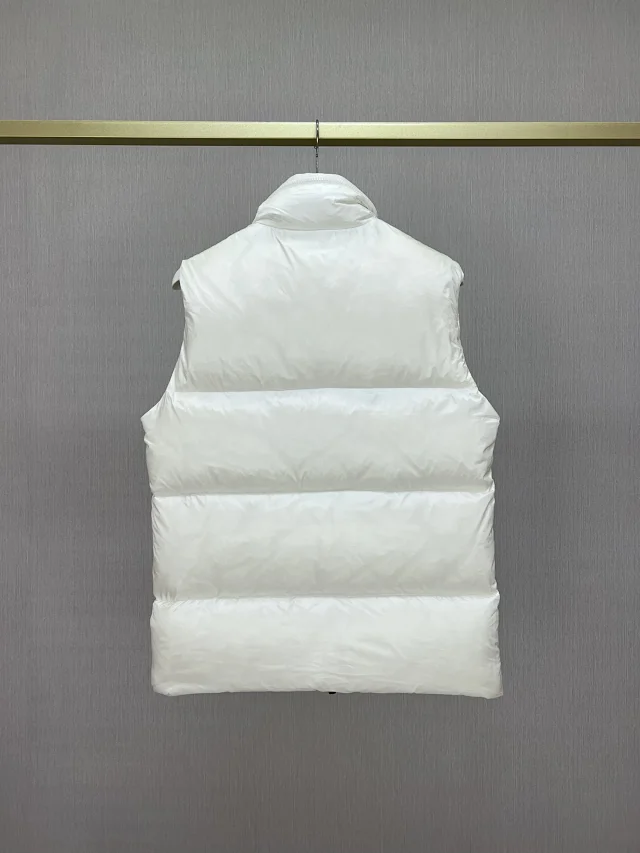 Mengjia-25SS Semure Men's Stand-Collar Down Vest Detail
