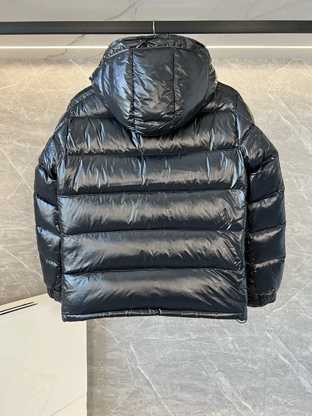 Meng's Maya Men's Short Down Jacket Detail