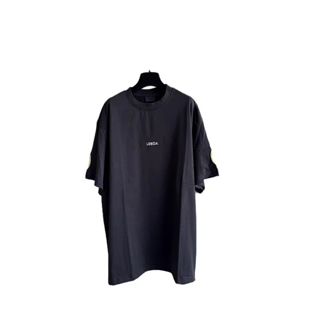 Paris Home Unisex Embroidered Loose T-Shirt Detail