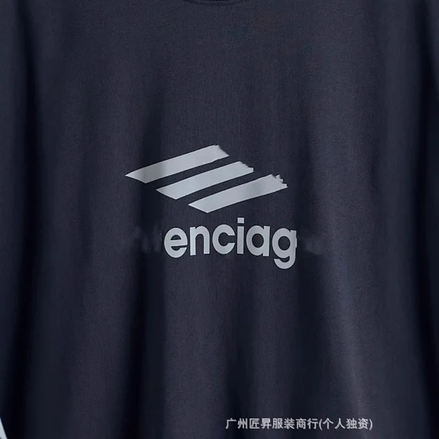 Balenciaga Unisex Oversized Reflective Tee 2025 Detail