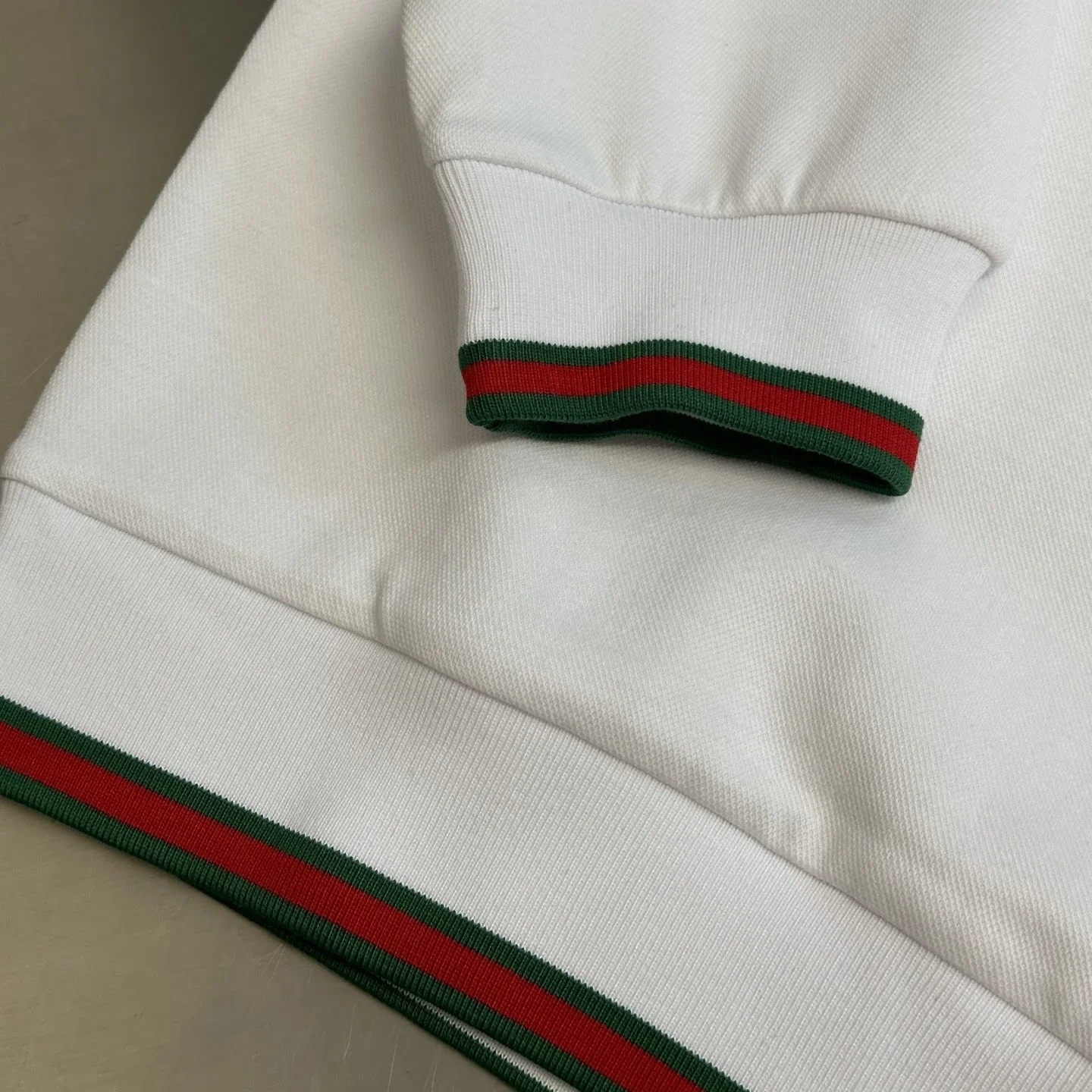 GU Tape Embroidery Sweatshirt 2025 AW