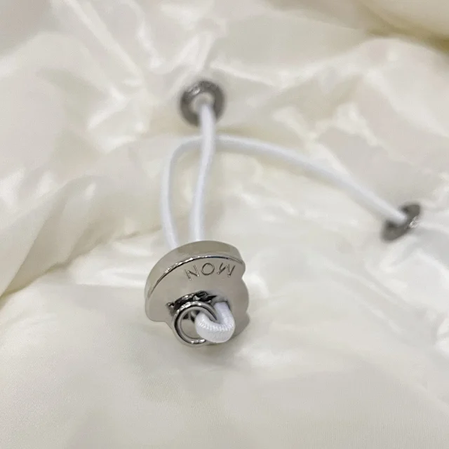 Maire New Yuhuang Shiny Unisex Parka Detail