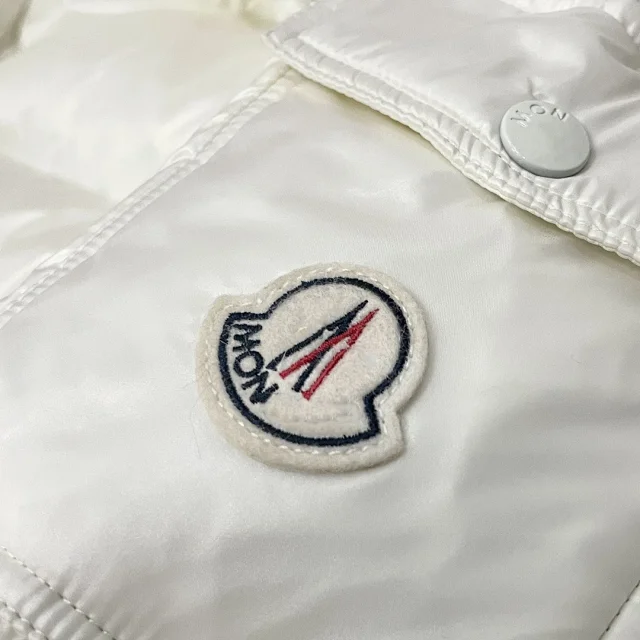 Maire New Yuhuang Shiny Unisex Parka Detail