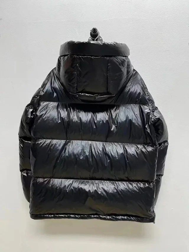 Moncler Unisex Hooded Detachable Down Jacket Detail