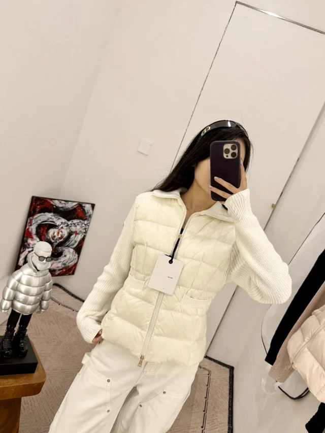 Meng Jia Women's Quilted Down Jacket Detail