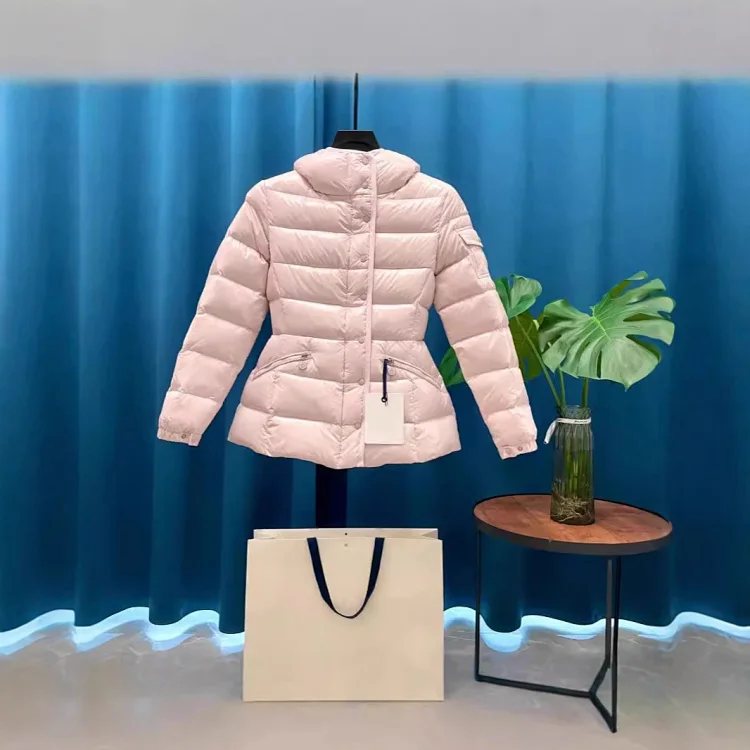 MengjiaBara Women's Cropped Glossy Hooded Puffer