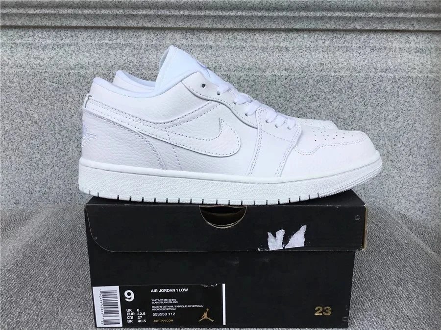 Nike Sneakers Air Jordan 1 Low — 14