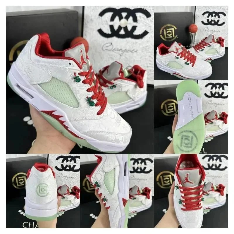 Air Jordan 5 Retro Sneakers [4