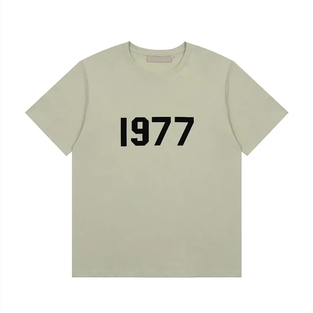Fear of God T-Shirts Essentials 1977 Graphic product detail image 8