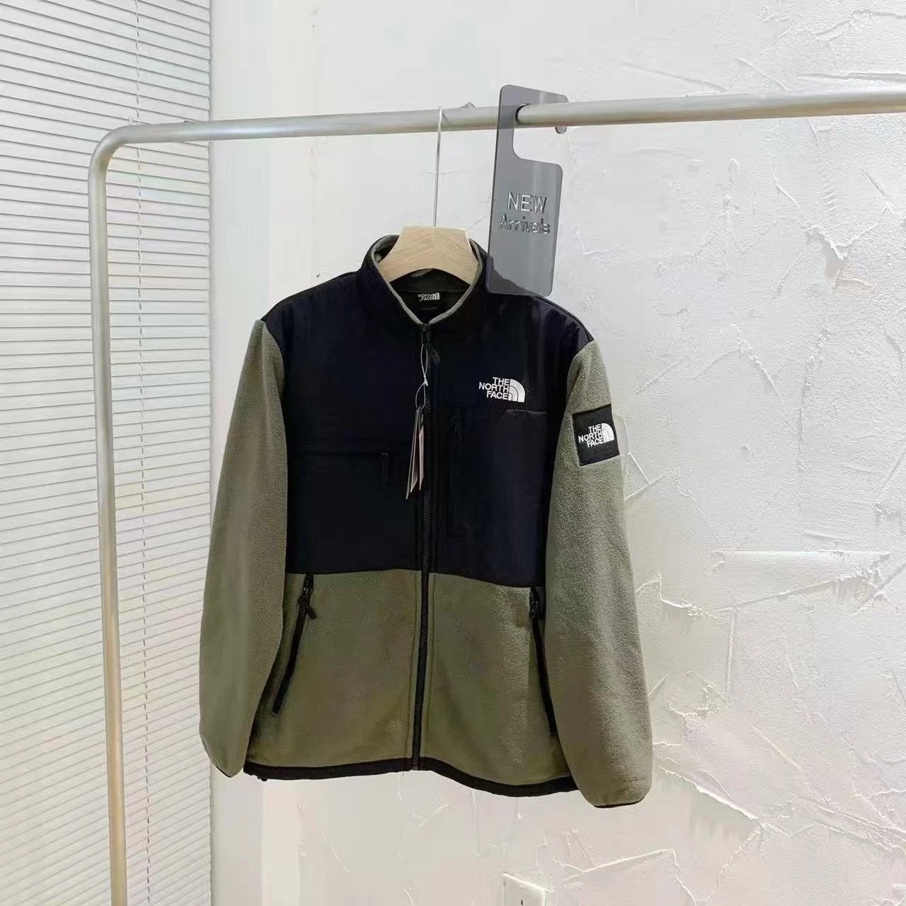 72051 Army Green