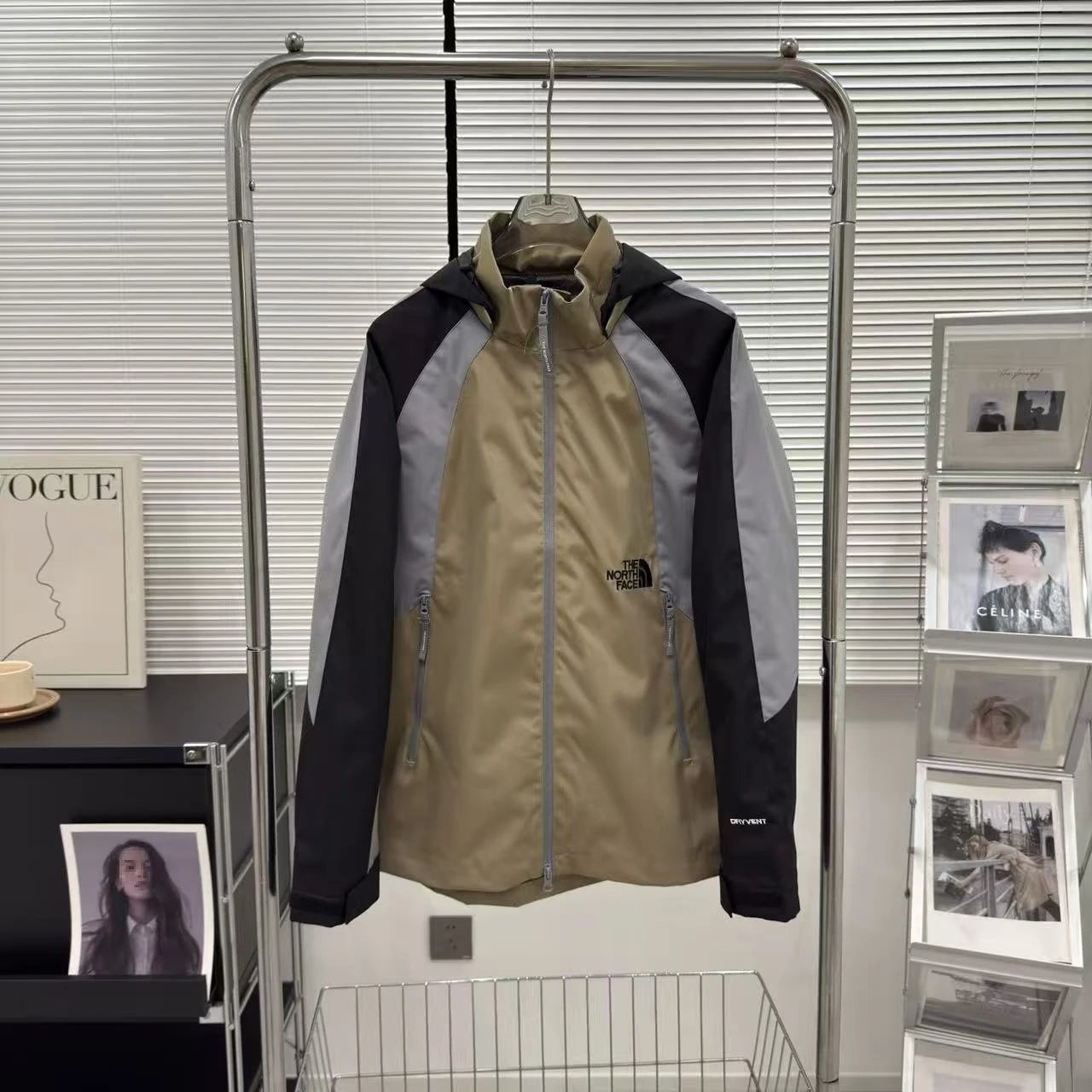 Q51 khaki color
