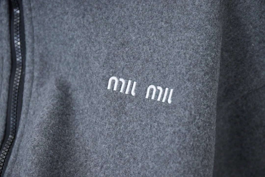 Miu Miu Fleece Zip-Up Jacket Gray Outerwear - 13