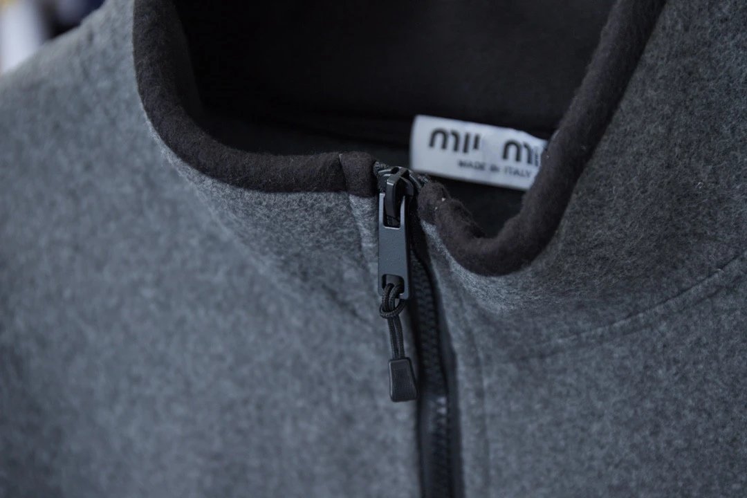 Miu Miu Fleece Zip-Up Jacket Gray Outerwear - 12