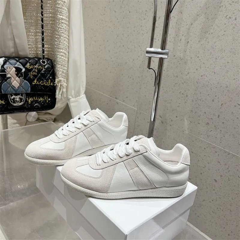 Maison Margiela Replica Sneakers Navy Suede and Leather Sneakers - 30