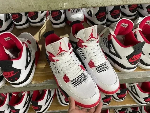 Jordan Sneakers Air 4 product detail image 10