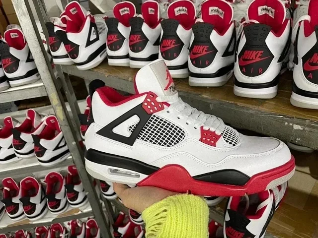 Jordan Sneakers Air 4 product detail image 9