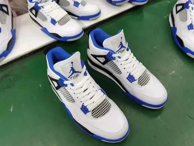 Jordan Sneakers Air 4 product detail image 8