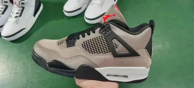 Jordan Sneakers Air 4 product detail image 5
