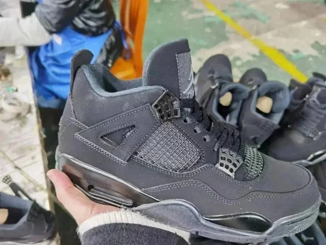 Jordan Sneakers Air 4 product detail image 2