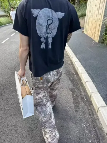 Off-White Pocket T-Shirt Gray T-Shirt - 30