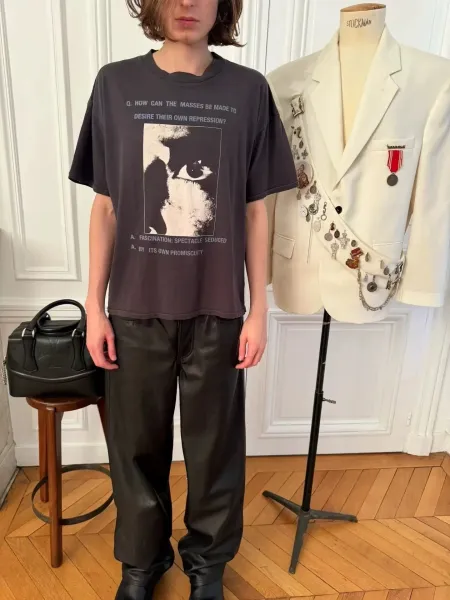 Off-White Pocket T-Shirt Gray T-Shirt - 49
