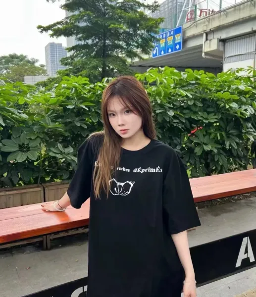 Off-White Pocket T-Shirt Gray T-Shirt - 34