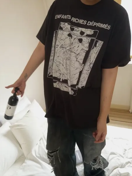Off-White Pocket T-Shirt Gray T-Shirt - 32