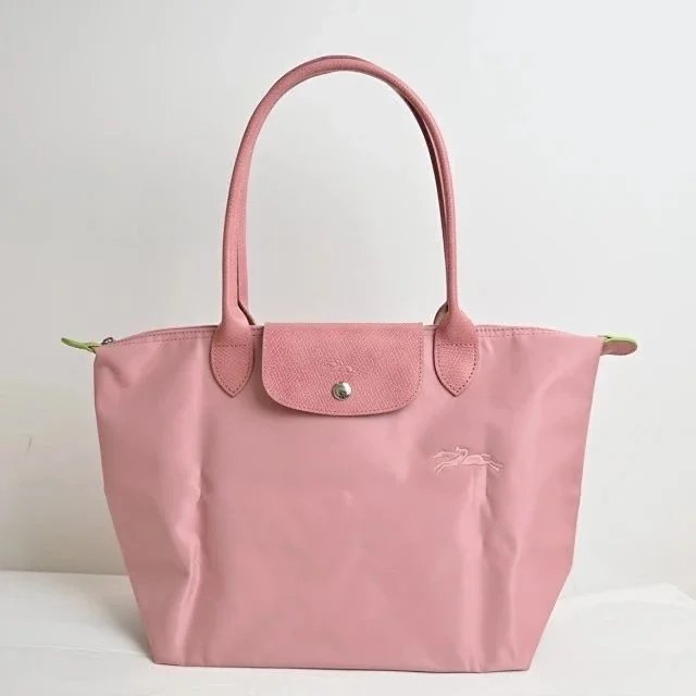Petal Pink Medium