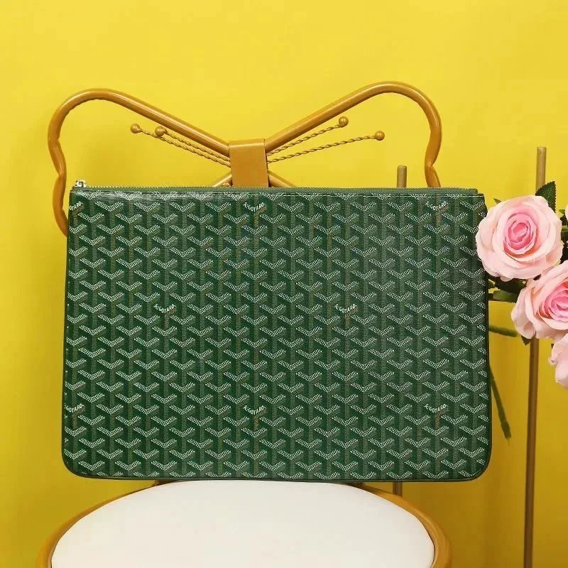 gy Clutch Bag