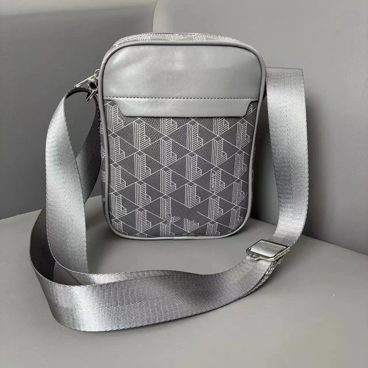 Crossbody Bag Gray