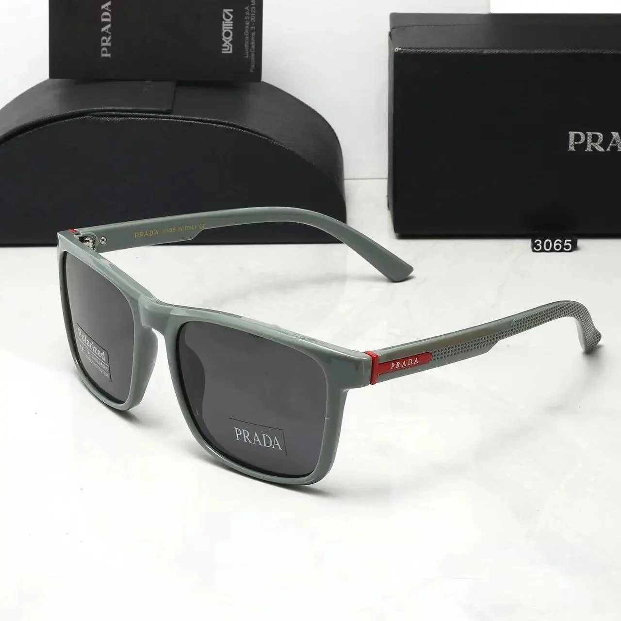 Prada-2