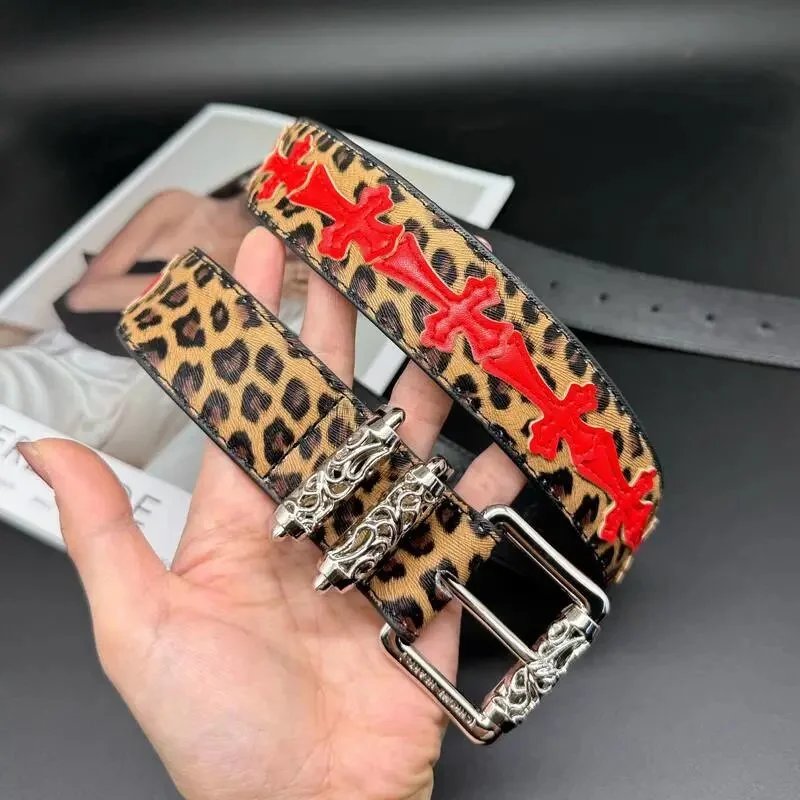 Roller Leopard Print with Red