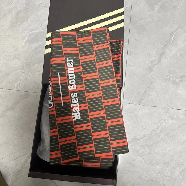 Samba x Wales Bonner: seller detail photo 9