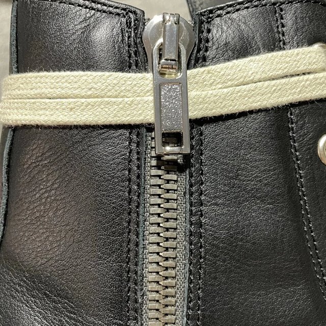 Rick Owens Jumbo Lace Blacked out: seller detail photo 12