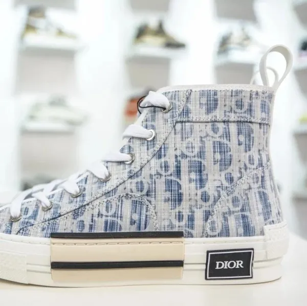 Dior B23 Oblique High-Top Sneakers Blue and White - 1