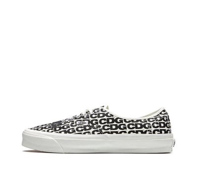 CDG Vans