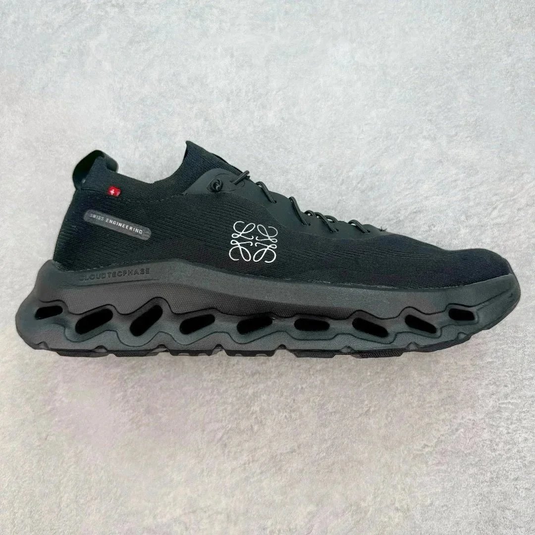 Pure black SKU image