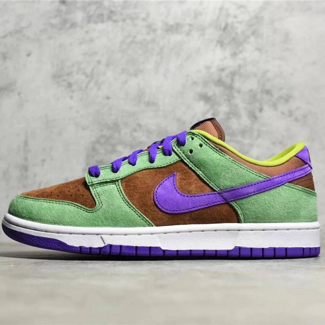 Travis SB Dunk Shoes — Brownish green colorway — USFans Spreadsheet photo