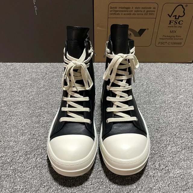 Rick Owens Jumbo Lace Blacked out: seller detail photo 3