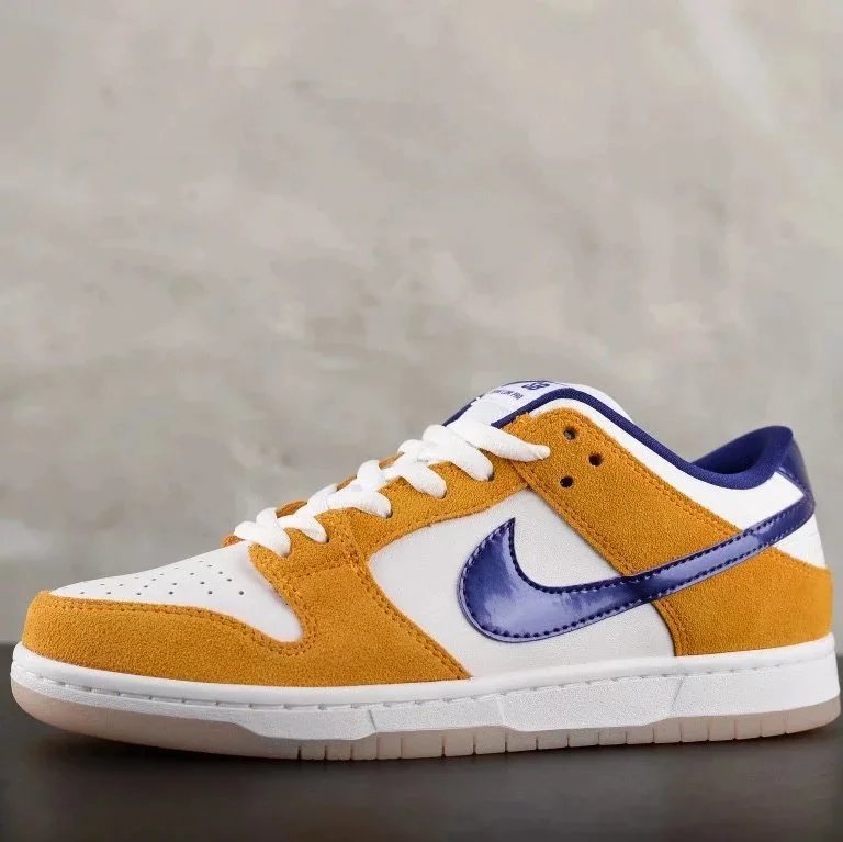 Nike Dunk Low
