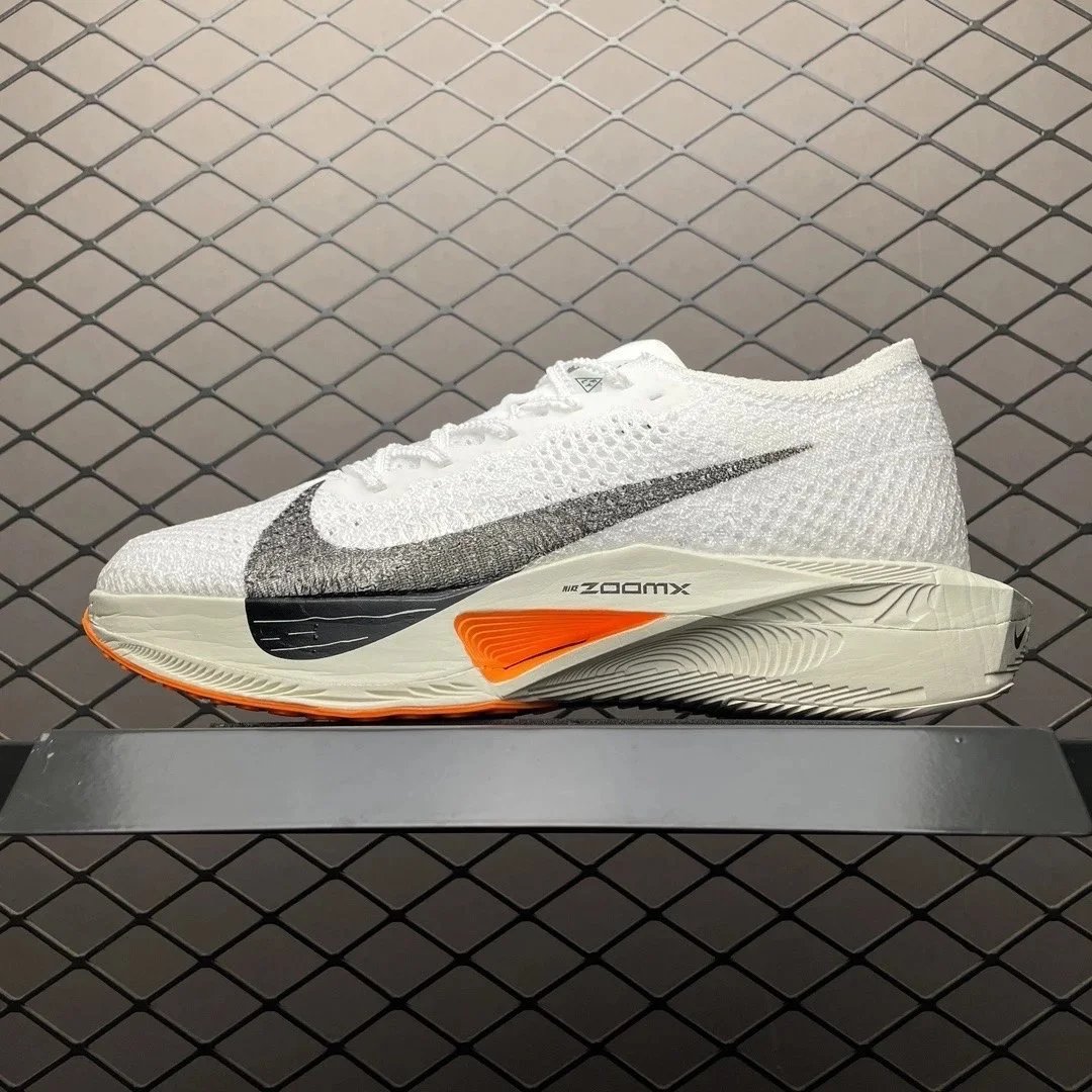 Nike Air ZoomX Vaporfly Next% 3 foto 3