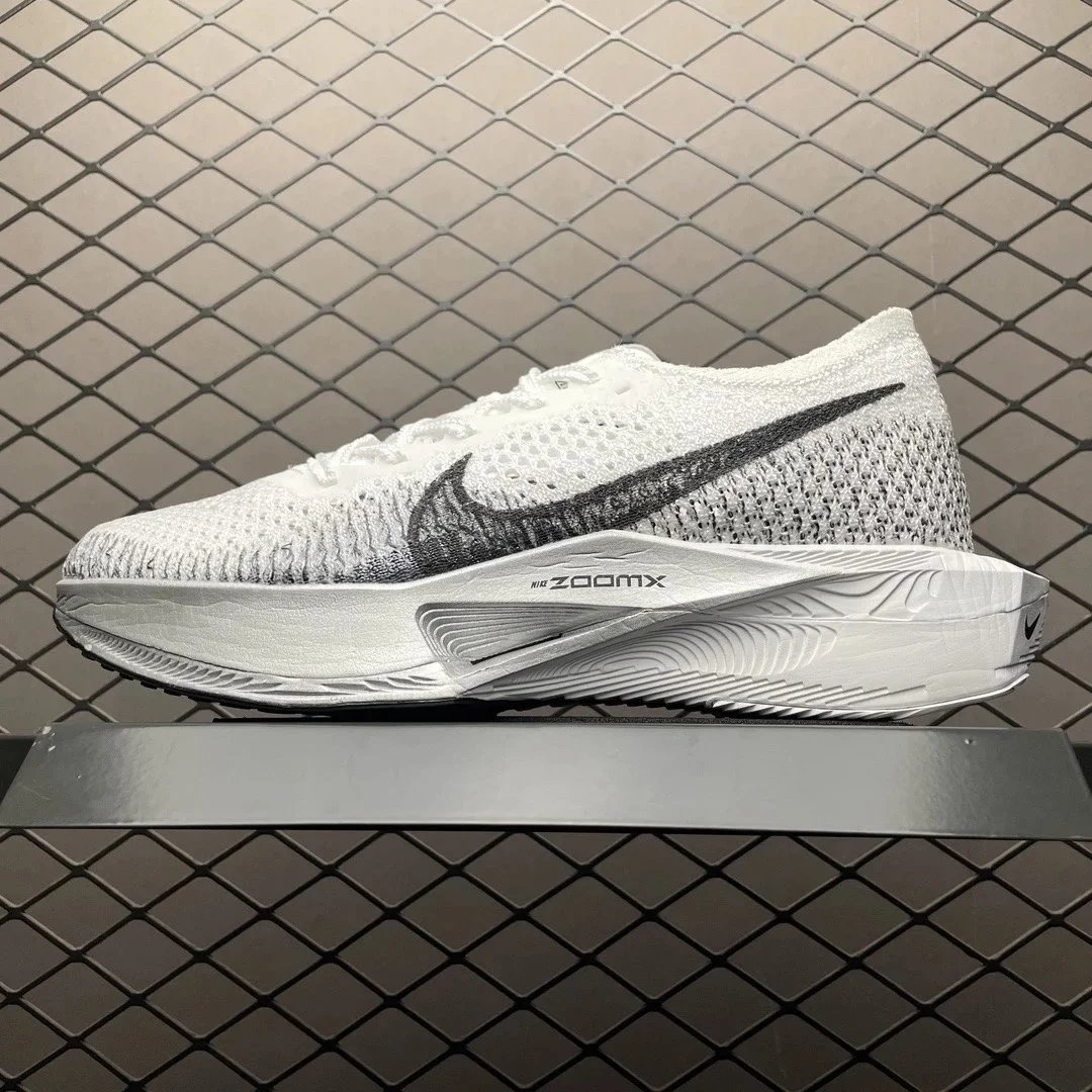Nike Air ZoomX Vaporfly Next% 3 foto 4