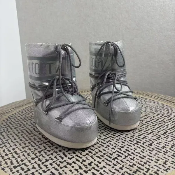 Design Moon Boot Metallic Gold Snow Boots - 5