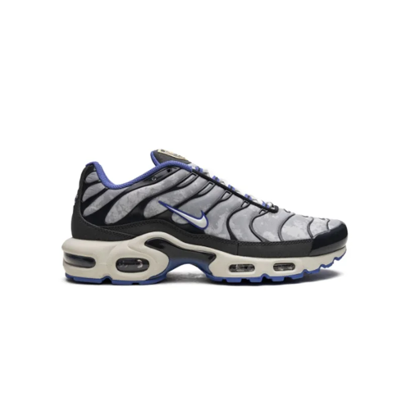 Nike air Max Plus SE &#39;Social FC&#39; 