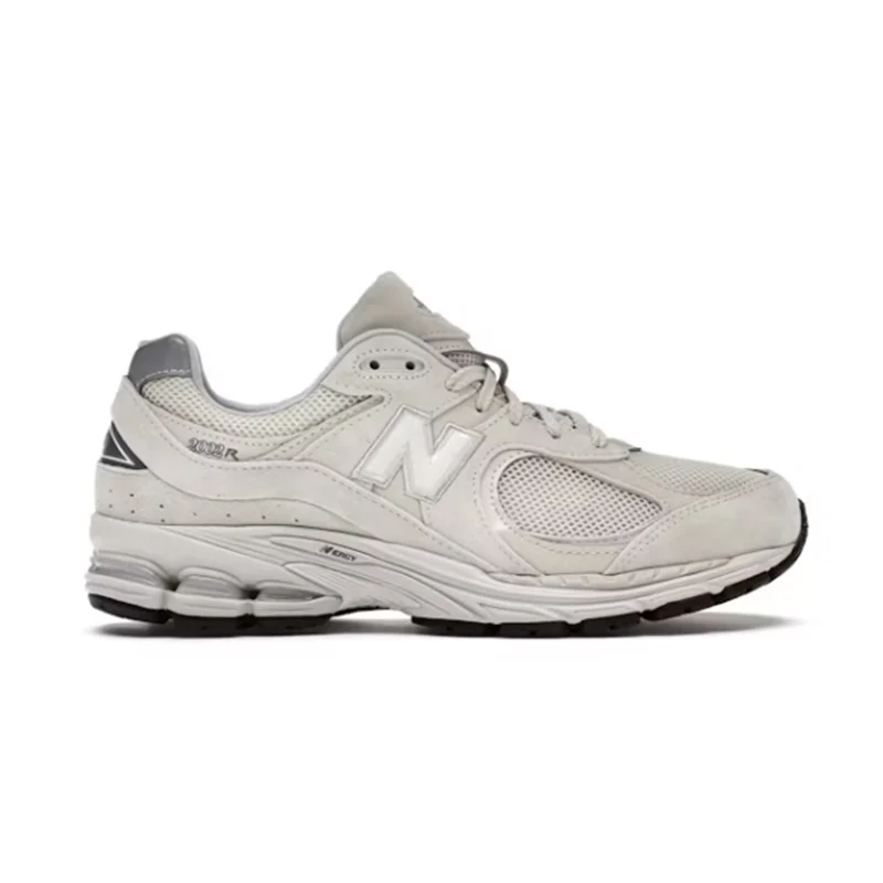 M batch New Balance 2OO2R Bone Light Aluminum 