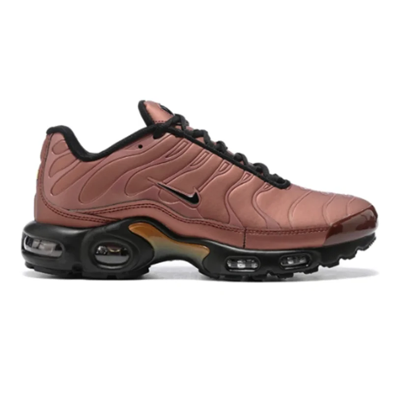 Nike air Max Plus “Metallic Copper” 