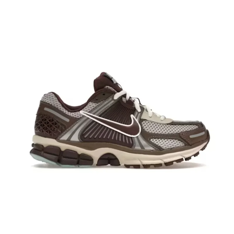 Nike Zoom Vomero 5 Earth Fossil 